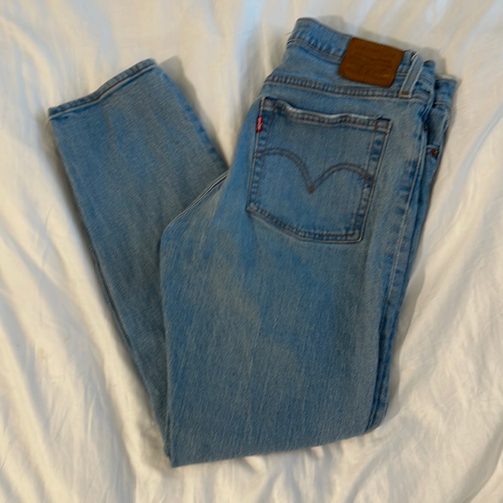 Levi’s Wedgie Fit Jeans